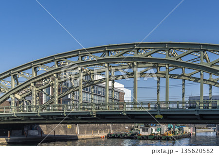 東京　隅田川の風景 135620582