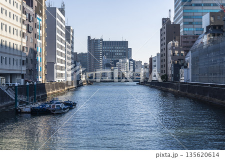 東京　隅田川の風景 135620614