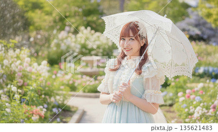 かわいい女性アイドル 135621483