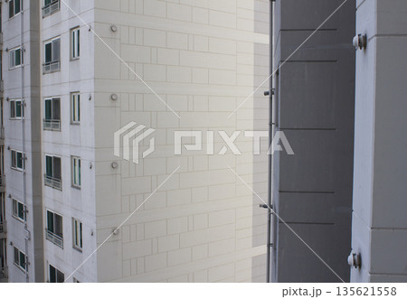 This is a close-up of an apartment wall. 135621558