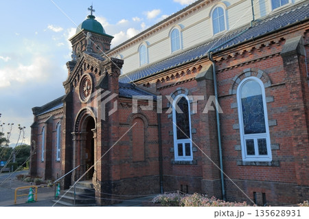 長崎県平戸の田平天主堂 135628931