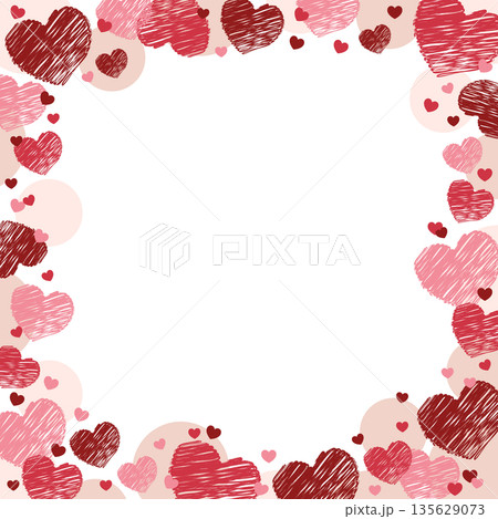 可愛いハートが散りばめられたフレーム バレンタイン 装飾素材 赤 135629073