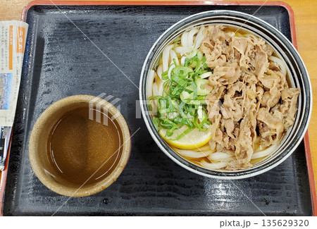 四国 香川県 丸亀 讃岐うどん 牛肉ぶっかけ 四国 香川県 丸亀 讃岐うどん 牛肉ぶっかけ 135629320