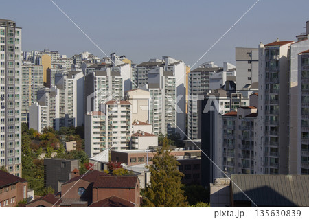 This is an apartment building in downtown Seoul. 135630839