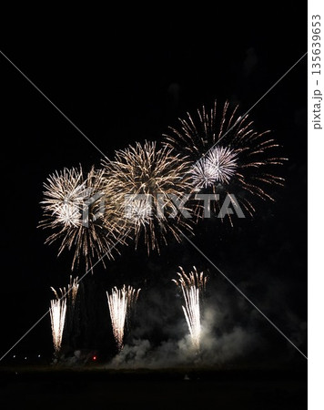 信州・戸倉上山田温泉 夏の花火大会（新作花火） 135639653