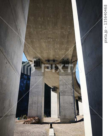 高速道路 135640468