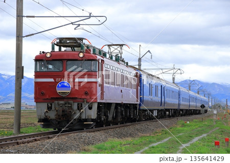 引退を控えて臨時列車化されたEF81-139号機牽引の寝台特急あけぼの号_2014/5/2撮影 135641429