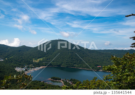 黒檜山への登山道から見た大沼 黒檜山への登山道から見た大沼 135641544