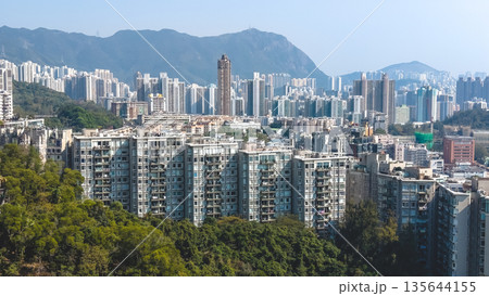 Jan 15 2026 Bright Daylight Illuminates Urban Skyline Across Kowloon Tong North Jan 15 2026 Bright Daylight Illuminates Urban Skyline Across Kowloon Tong North 135644155