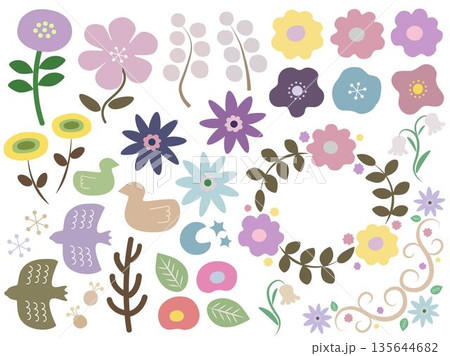 北欧風のシンプルで可愛いイラストセットi 135644682