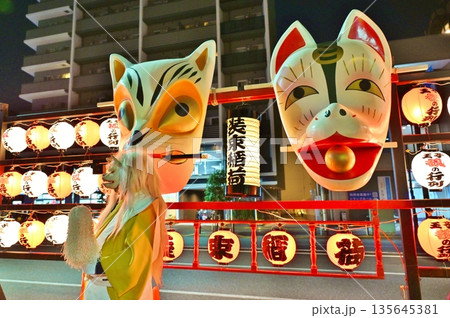 王子狐の行列の夜 東京 王子狐の行列の夜 東京 135645381