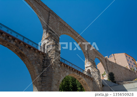 Los Arcos Aqueduct in Teruel, Spain Los Arcos Aqueduct in Teruel, Spain 135650928