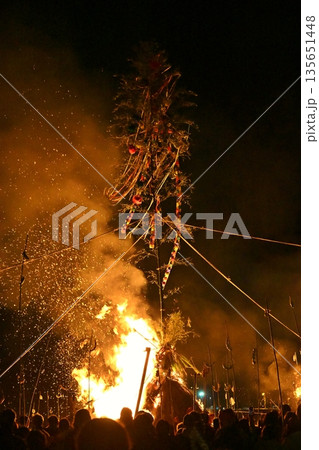 大磯の左義長　神奈川 135651448