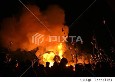 大磯の左義長　神奈川 135651464