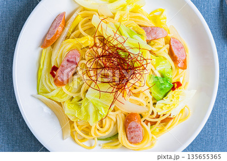 春キャベツのペペロンチーノ 春キャベツのペペロンチーノ 135655365