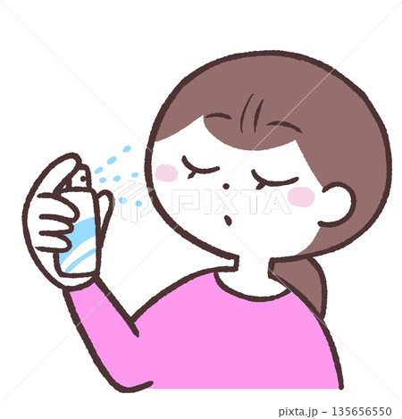 顔にスプレーかける女性のイラスト 135656550