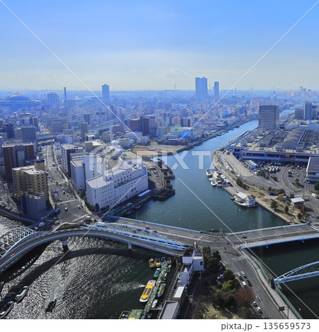大阪市中央卸売市場と大阪市中央卸売市場前港 大阪市中央卸売市場と大阪市中央卸売市場前港 135659573