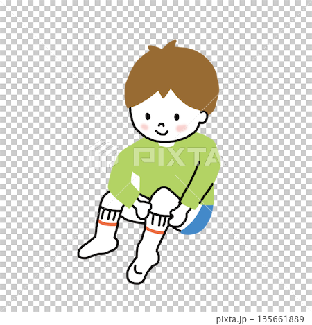 着替えをする男の子_2 135661889