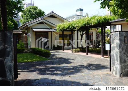 尾崎士郎記念館 135661972