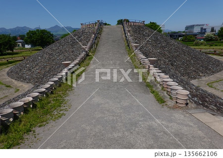 八幡塚古墳 135662106