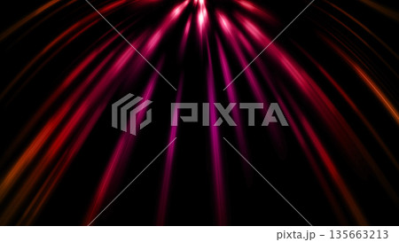 黒背景に降り注ぐ赤とピンクの光の線 黒背景に降り注ぐ赤とピンクの光の線 135663213