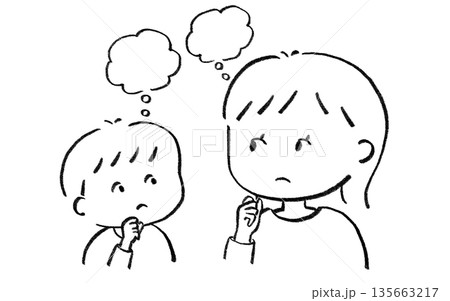 考え込む親子 135663217