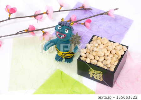 節分の背景　青鬼と福豆と梅の花 135663522
