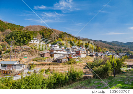 明日香村山村風景 奈良県 明日香村山村風景 奈良県 135663707
