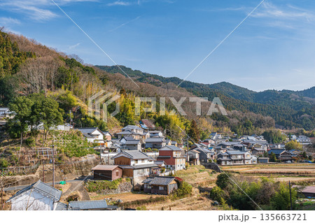 明日香村山村風景 奈良県 明日香村山村風景 奈良県 135663721