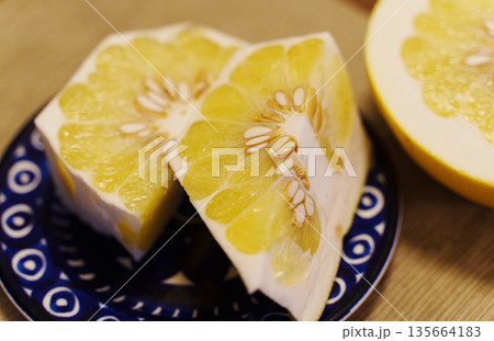 晩白柚 135664183