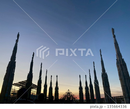 イタリアブルーモーメント 135664336