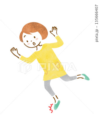 つまづいて転びそうになっている女性のイラスト 135666407