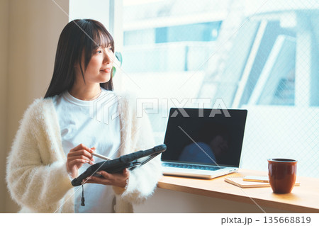 室内　デザイナー　自宅 135668819