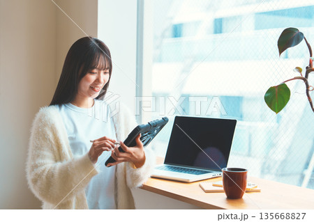 室内　デザイナー　自宅 135668827