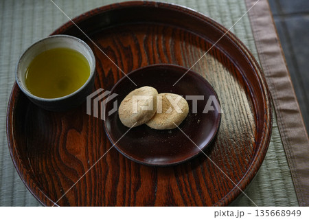 二軒茶屋餅　伊勢名物 135668949