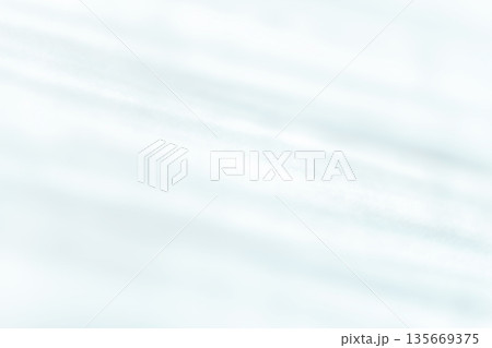 光と影 背景素材 135669375