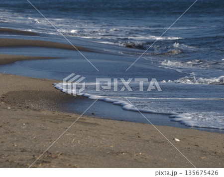 湘南の海と波 135675426