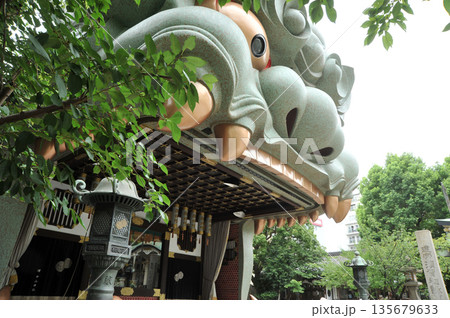 大阪　難波八阪神社　獅子殿 135679633