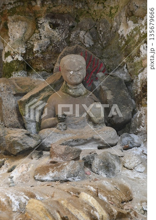 鎌倉称名寺の地蔵 鎌倉称名寺の地蔵 135679666