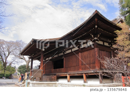 京都西陣　名桜阿亀桜の千本釈迦堂こと大報恩寺 135679848