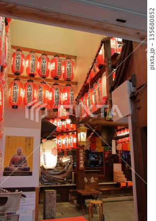 京都寺町の古刹　送り鐘の矢田地蔵尊矢田寺 135680852
