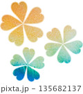 綺麗な水彩模様の花型のアイコンのイメージのイラスト 綺麗な水彩模様の花型のアイコンのイメージのイラスト 135682137