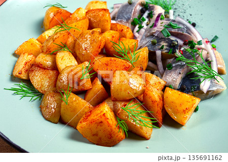 new potatoes, with pickled herring, and red onions, homemade, no people, new potatoes, with pickled herring, and red onions, homemade, no people, 135691162
