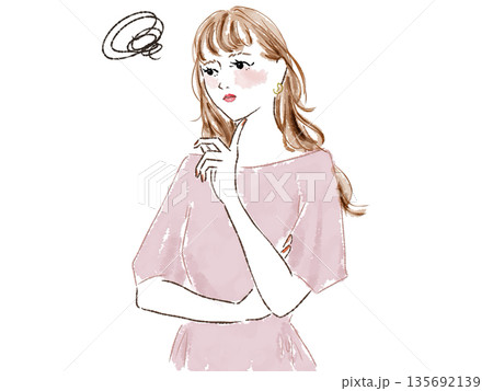 困った表情の女性 135692139