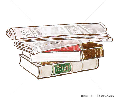 積み重ねた本と新聞紙 135692335