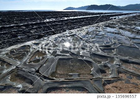 青島神社　鬼の洗濯板 135696557