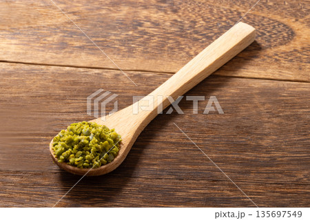 ［イラン産］スーパーグリーンピスタチオ　砕き 135697549