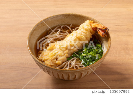 大海老　天ぷら蕎麦 135697992