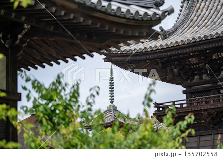 加古川の鶴林寺 135702558