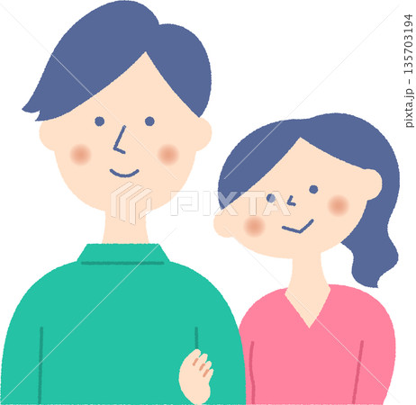 笑顔の若いカップル上半身 135703194